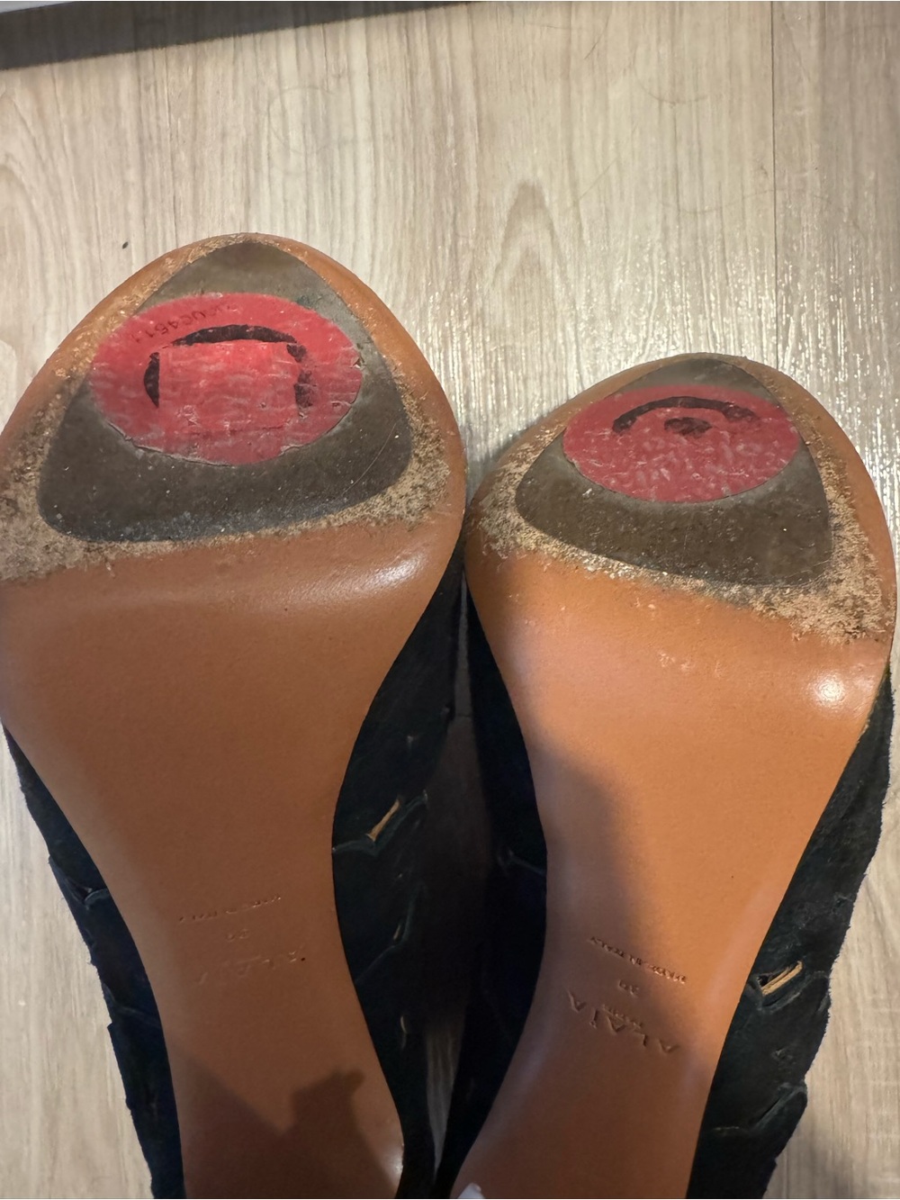 Alaia Heels - Picture 6 of 8